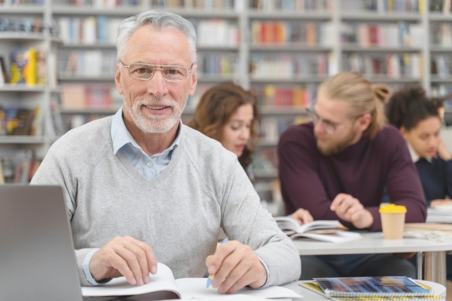 Rapoarte financiare clare și accesibile pentru clienți